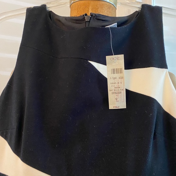 COPY - Cache black and white dress - Picture 6 of 6